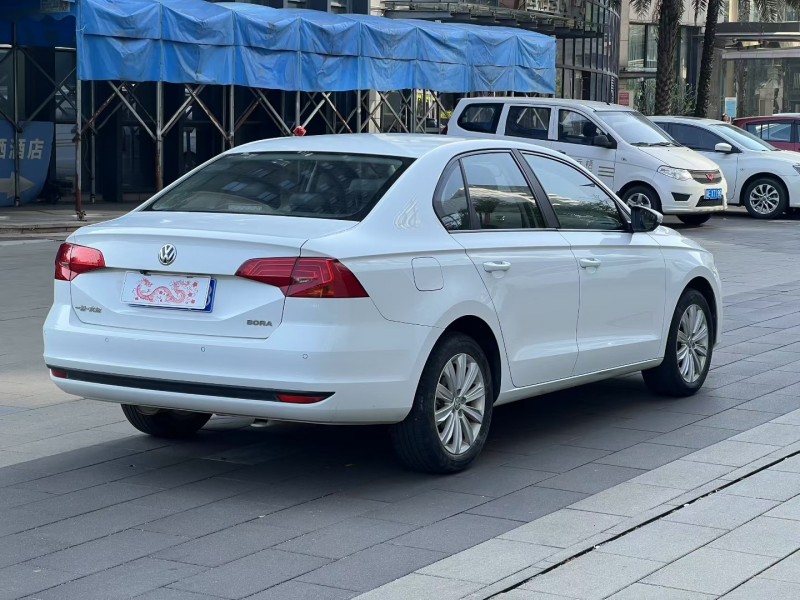 佛山21年大众宝来8