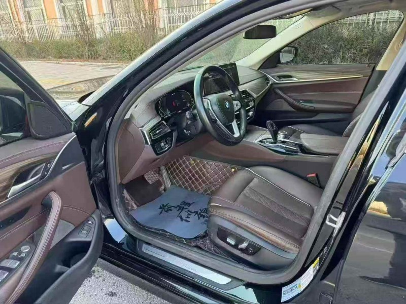 张家口21年宝马5系4