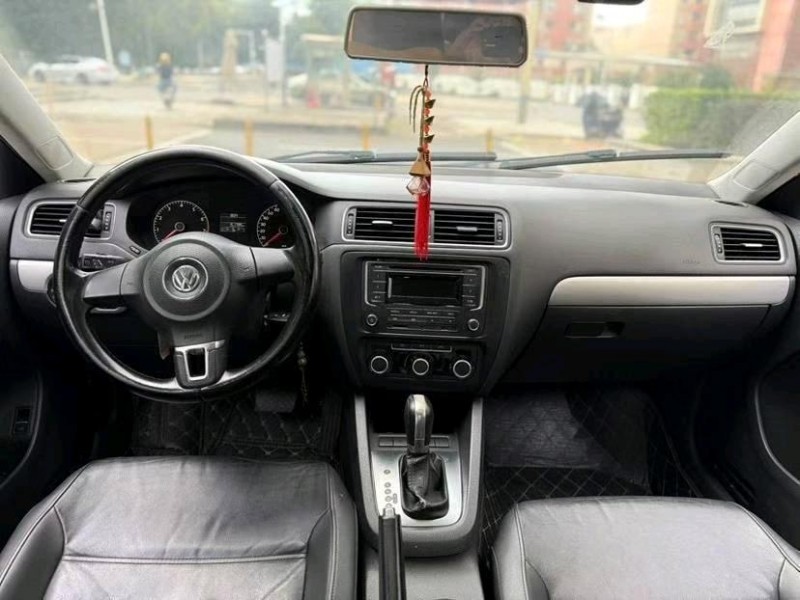 东莞14年大众速腾6