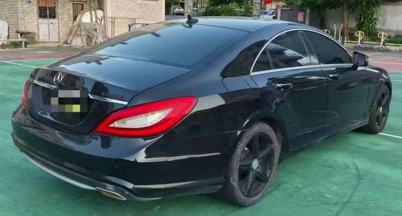 广州13年奔驰CLS8