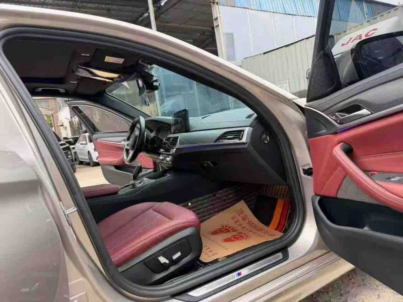 徐州21年宝马5系6