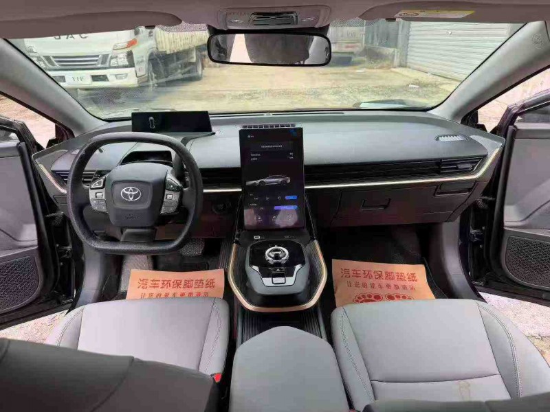 徐州24年丰田BZ3Pro5