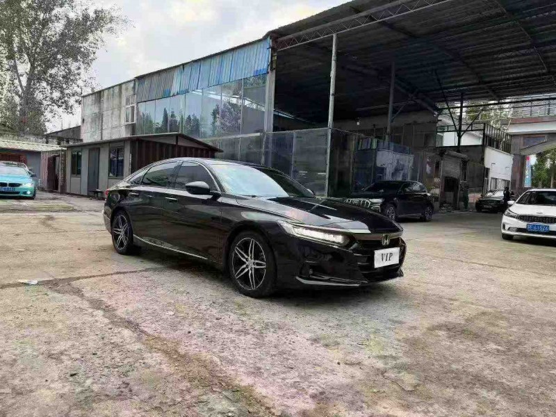 徐州23年本田雅阁3