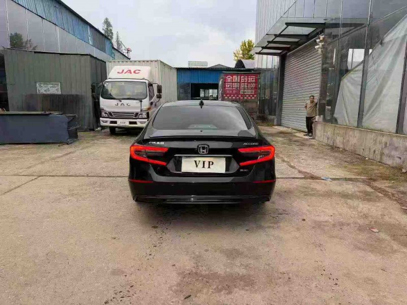 徐州23年本田雅阁9