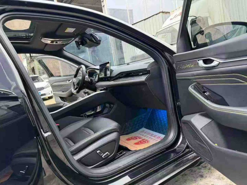 徐州23年吉利星瑞6