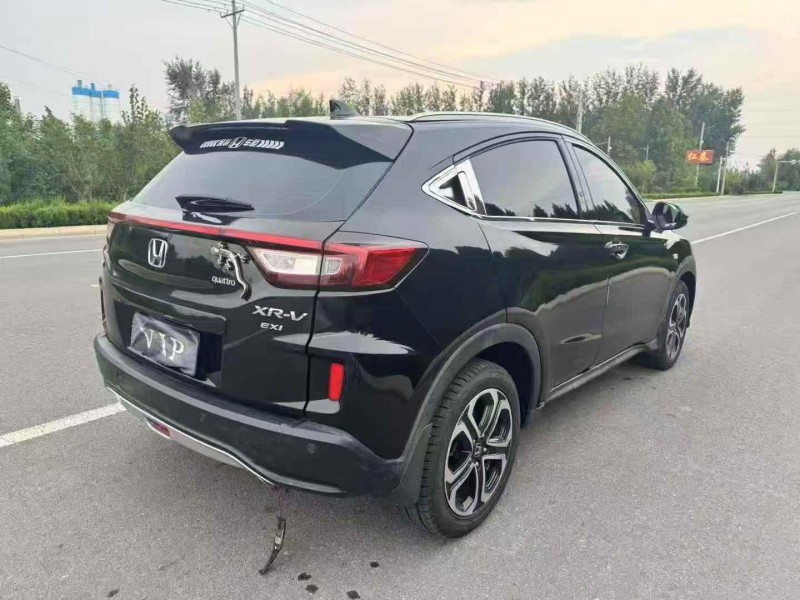 东营16年本田XRV8