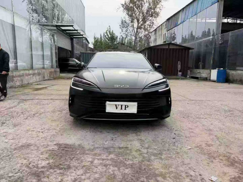 徐州24年比亚迪海豹1