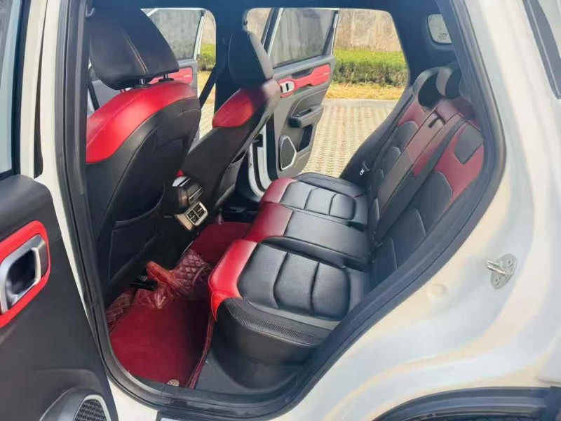 淄博20年吉利icon6