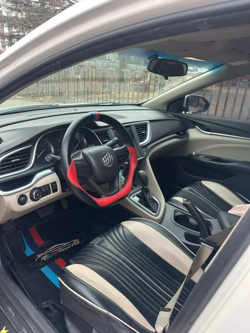 日照18年别克英朗7