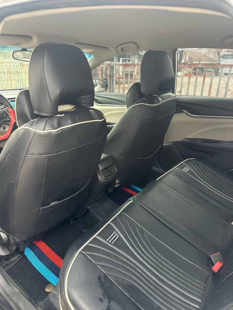 日照18年别克英朗8