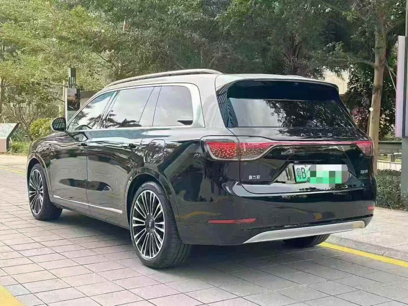 佛山24年华为智选问界8