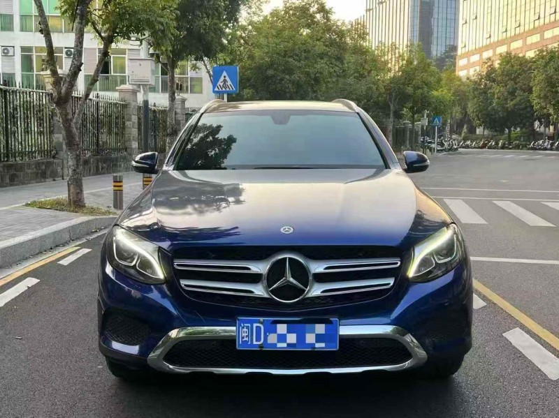 深圳18年奔驰GLC1