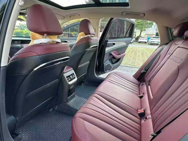 南宁24年红旗H56