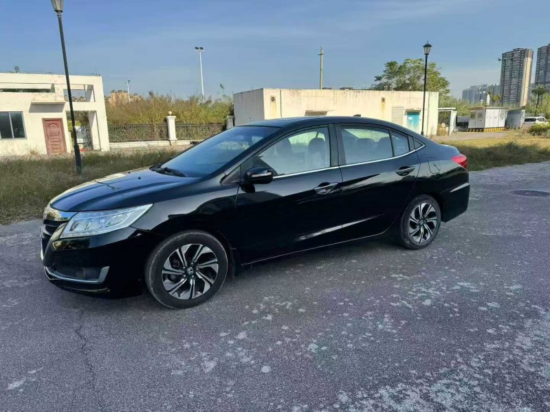 南宁18年本田凌派2