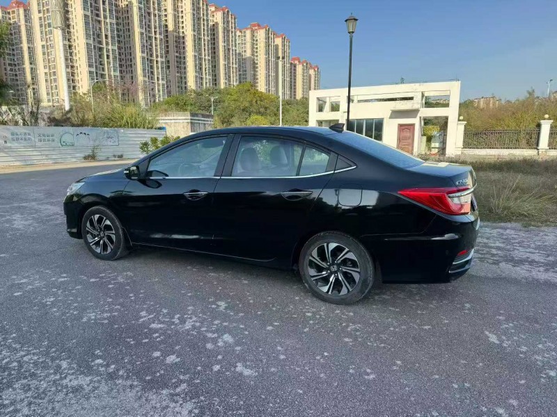 南宁18年本田凌派6