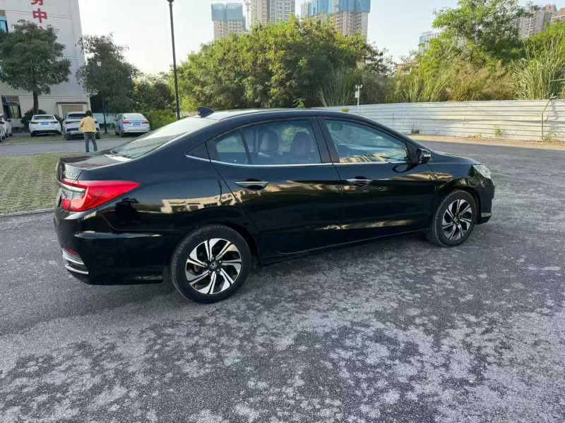 南宁18年本田凌派7