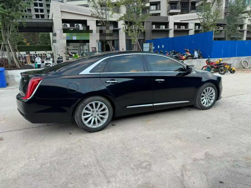 南宁19年凯迪拉克XTS8