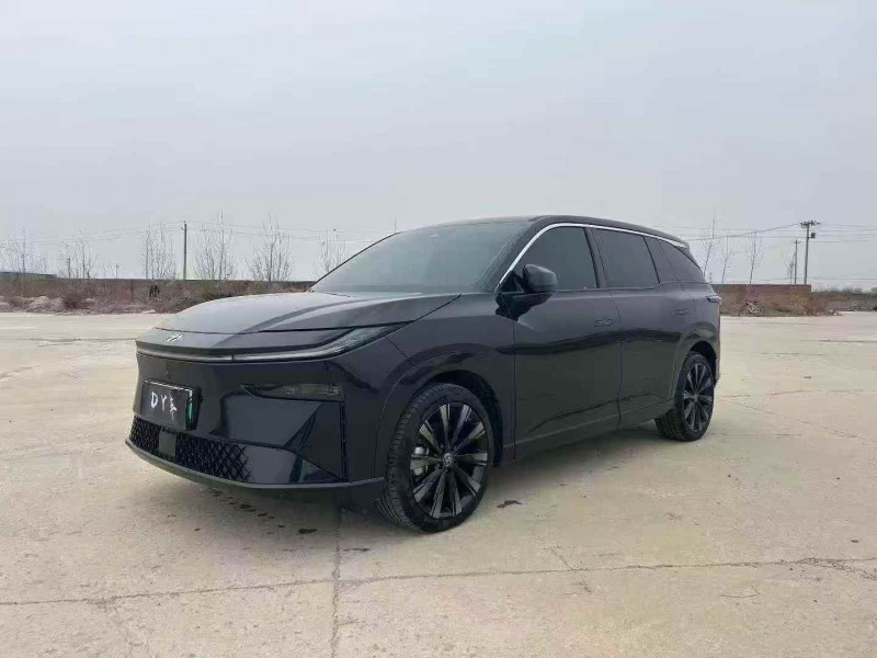 石家庄25年丰田铂智3