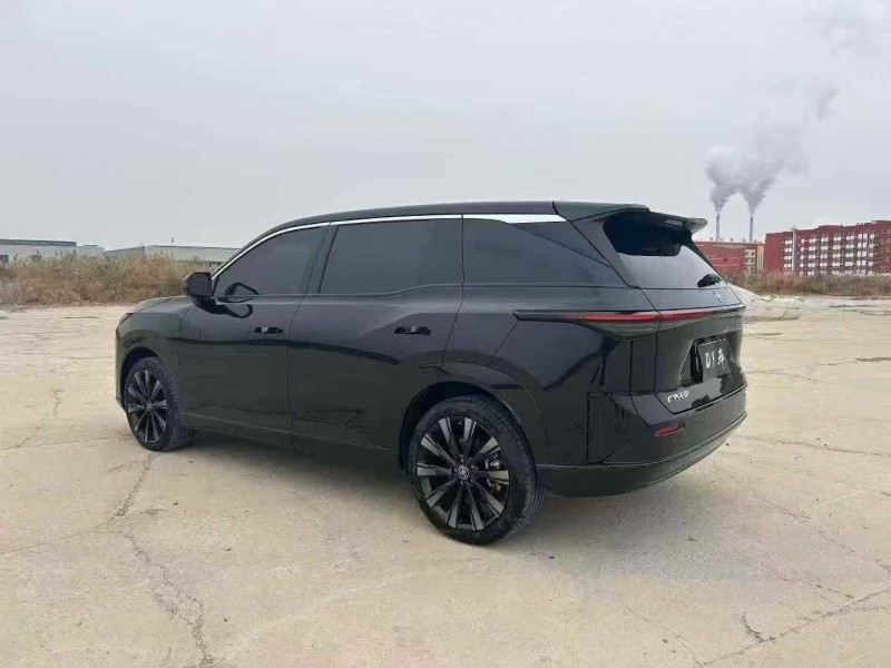 石家庄25年丰田铂智7