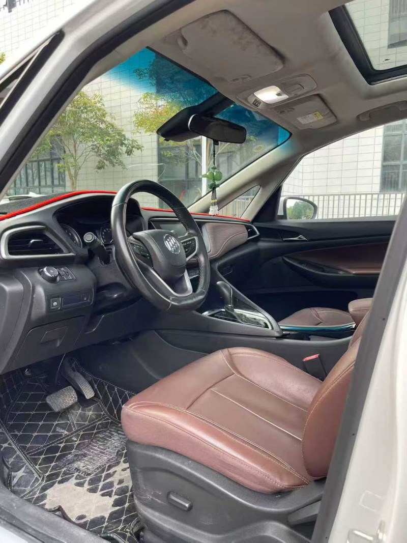 佛山20年别克GL64