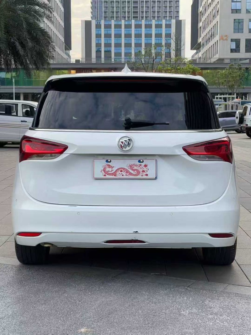 佛山20年别克GL69