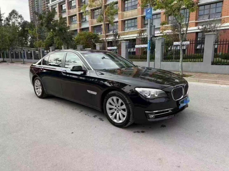 南宁13年宝马7系2