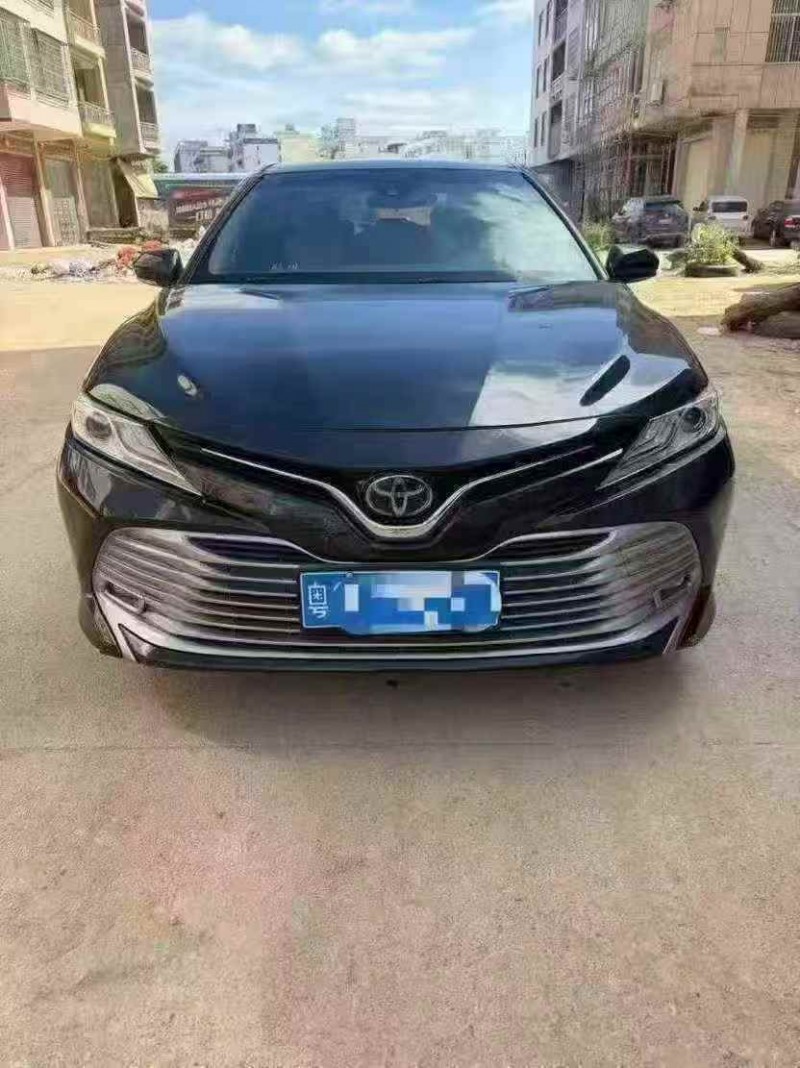 北海19年丰田凯美瑞1