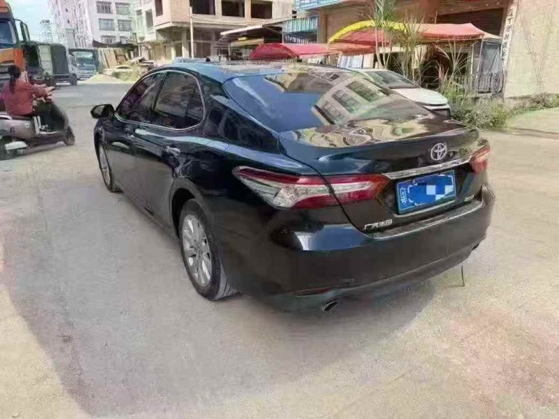 北海19年丰田凯美瑞8