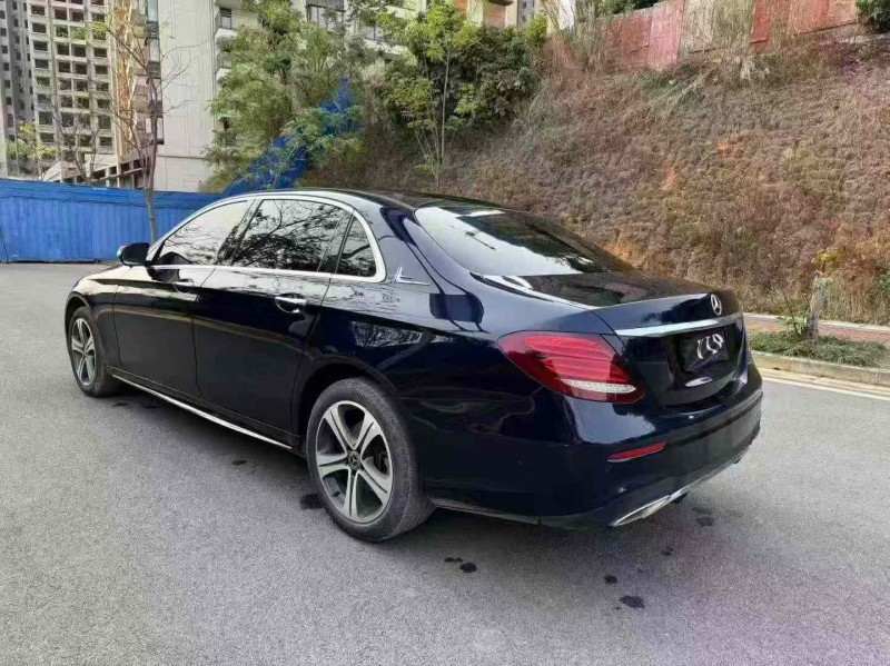 南宁18年奔驰E7