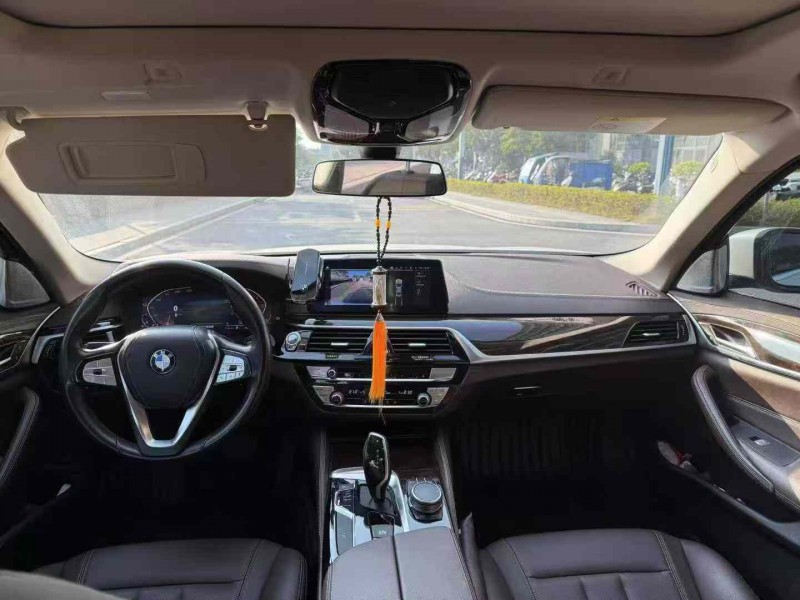 东莞20年宝马5系6