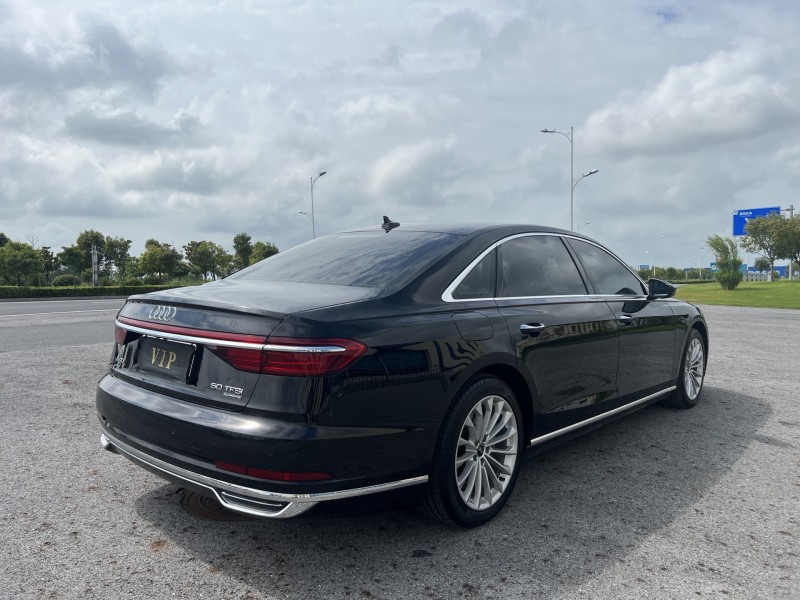 盐城21年奥迪A8L9