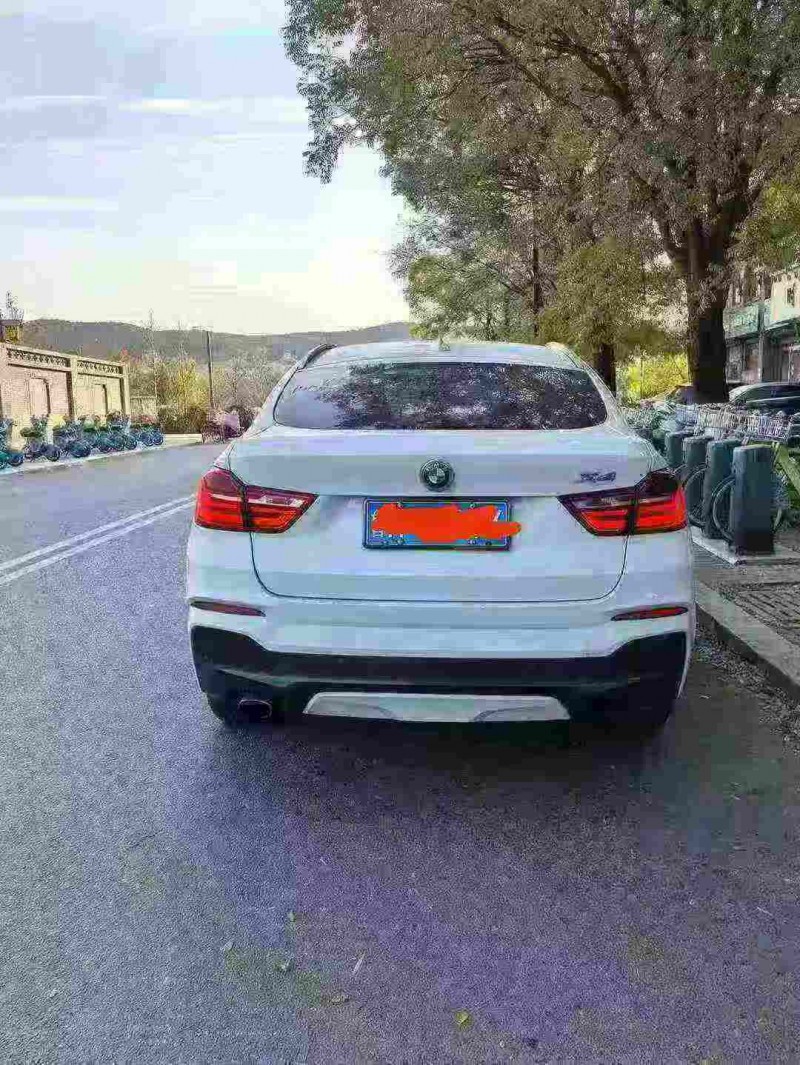 济宁18年宝马X49