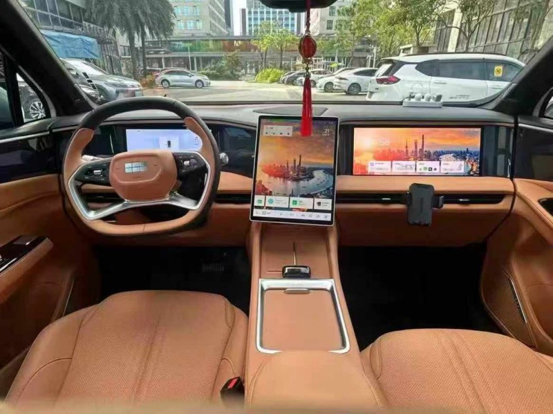 佛山25年吉利银河4