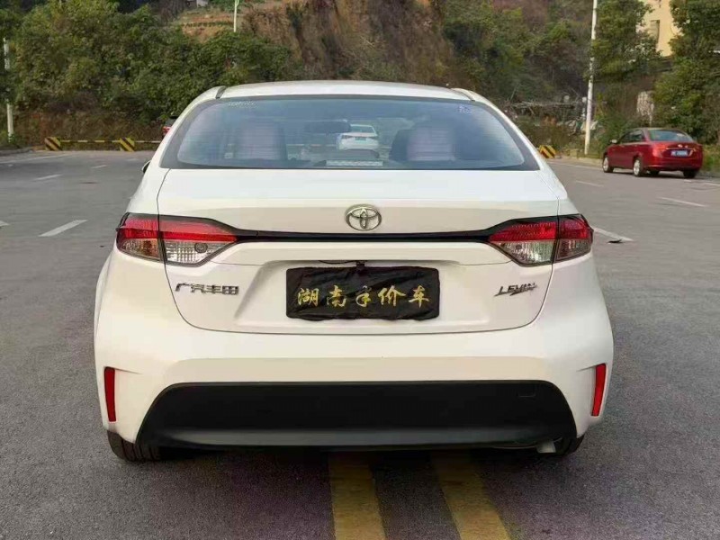 邵阳23年丰田雷凌9
