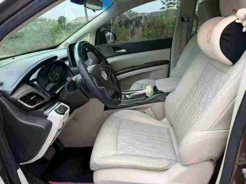 衡阳21年别克GL84