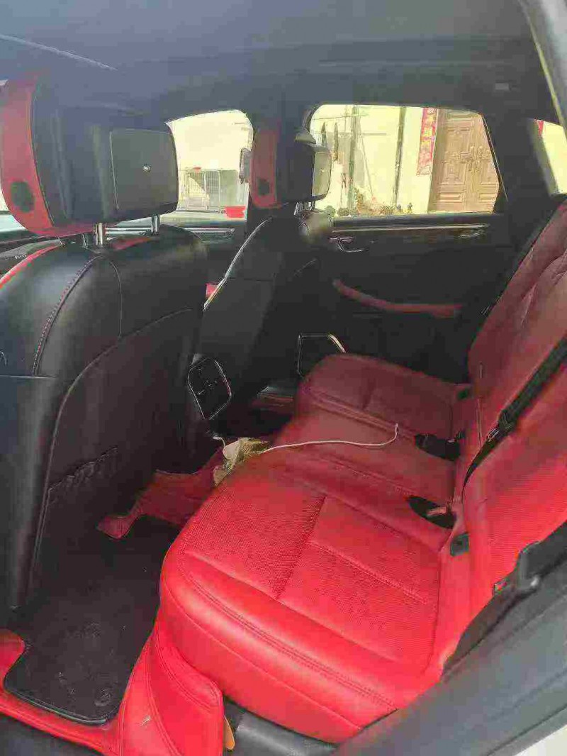 连云港17年保时捷Macan6