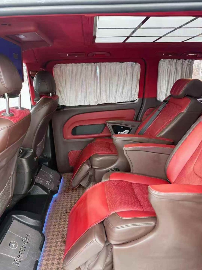 吉林17年奔驰威霆6