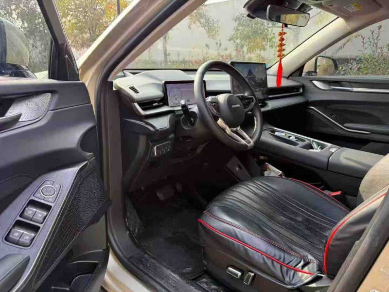 荆州25年哈弗H66