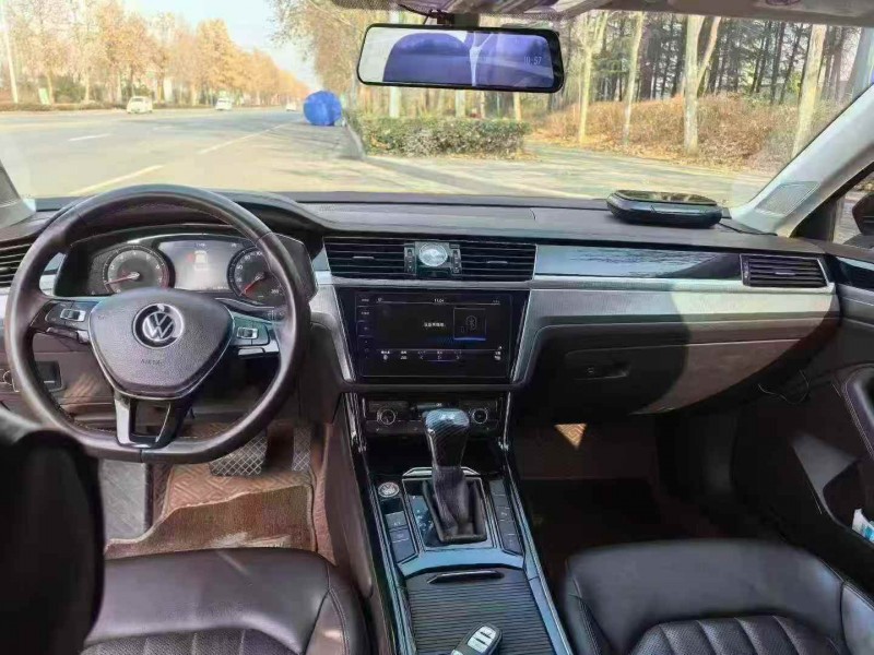 东营21年大众辉昂4