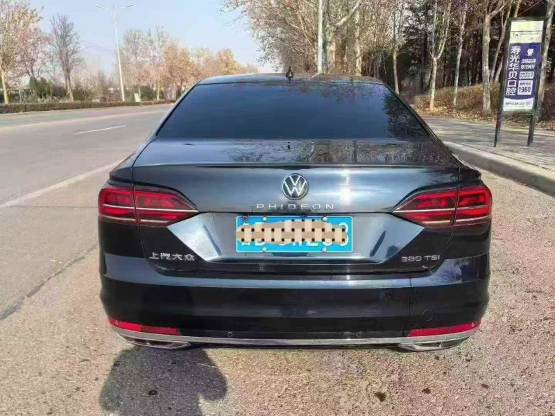 东营21年大众辉昂7