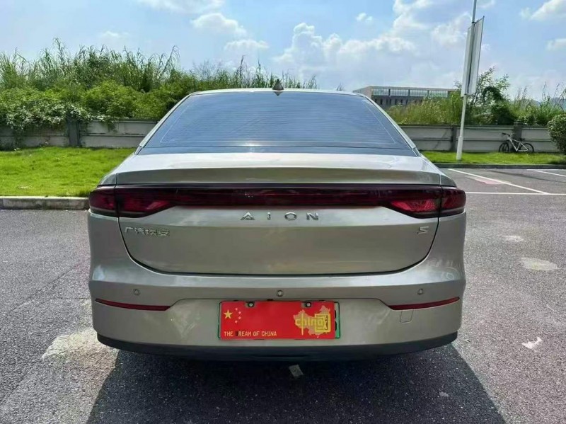 湛江23年传祺埃安S9