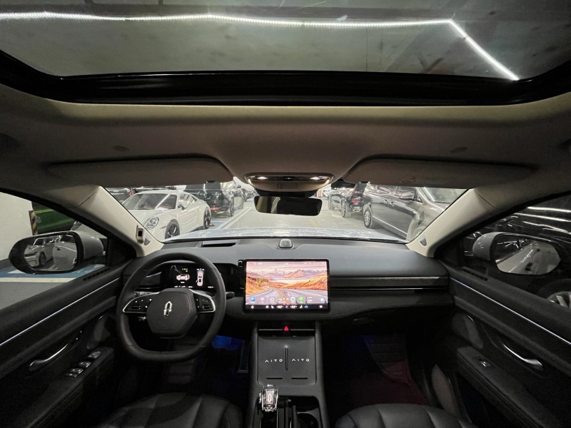 深圳23年华为智选问界5