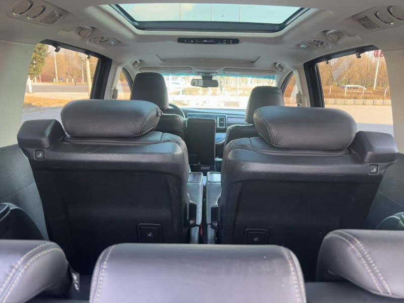 吉林18年本田艾力绅4