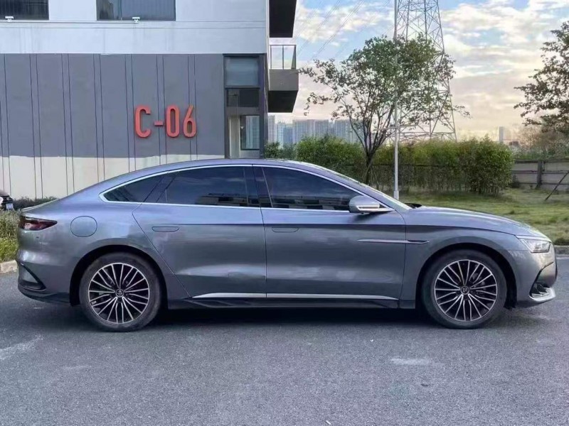 深圳23年比亚迪汉DM7