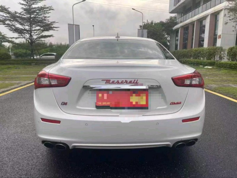 深圳15年玛莎拉蒂Ghibli9