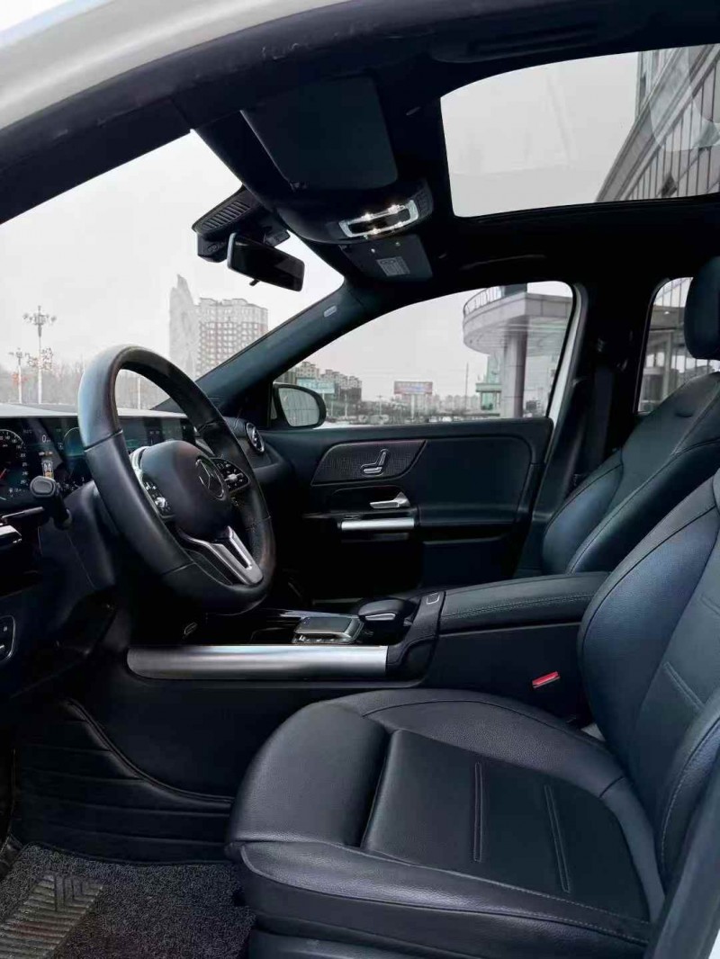 吉林21年奔驰GLA8