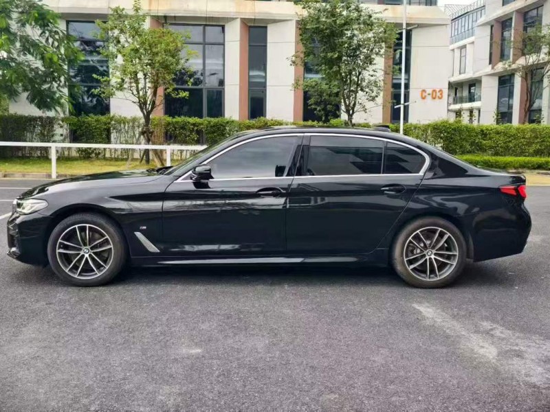 珠海22年宝马5系8