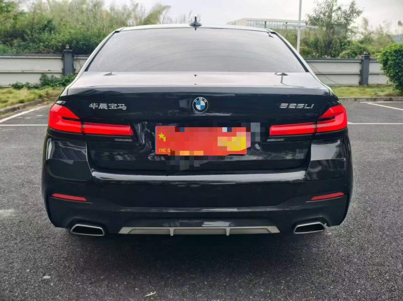 珠海22年宝马5系9
