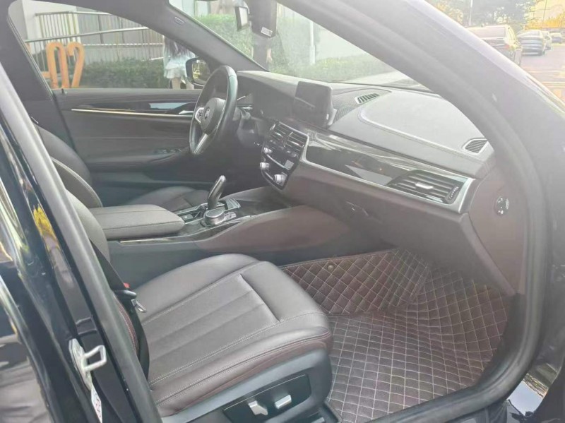 汕头20年宝马5系4