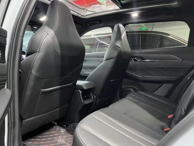 深圳25年东风风神6